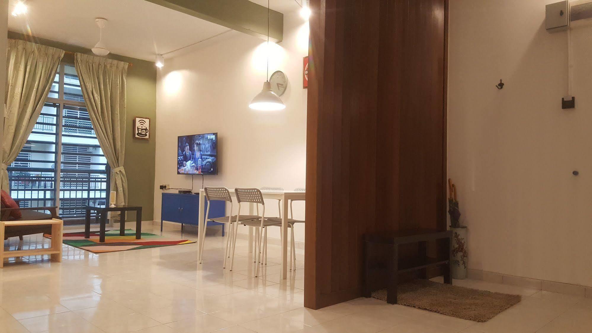 โรงแรมทิวลิป อิโปห์ ภายนอก รูปภาพ